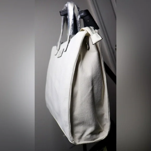 NWT London Fog Ivory Corduroy Tote Crossbody Strap - Picture 5 of 9